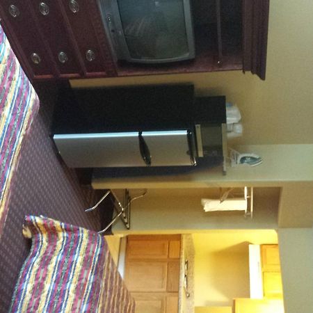 Sunbelt Lodge Motel Abbeville Esterno foto