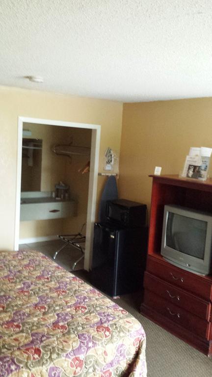 Sunbelt Lodge Motel Abbeville Esterno foto